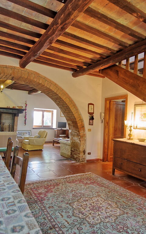 Casale Giulio: Esszimmer, Wohnzimmer