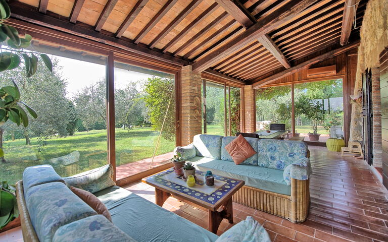 Casale Giulio: Esszimmer, Wohnzimmer