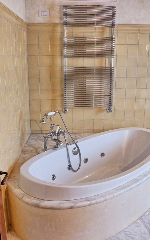 Villa Petrognano: Bad