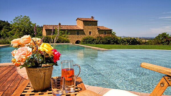 Villa Petrognano: Schwimmbad