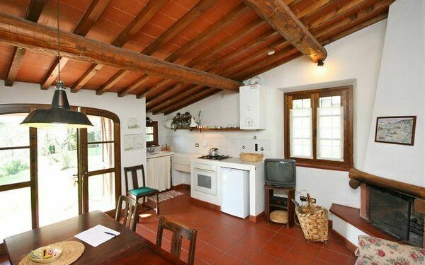 Unterkunft La Selva 1: Küche, Wohnzimmer