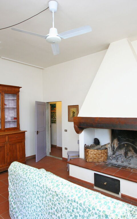 Il Frantoio: Küche, Wohnzimmer