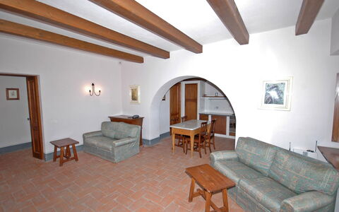 Unterkunft Fornacino 5: Esszimmer, Küche, Wohnzimmer