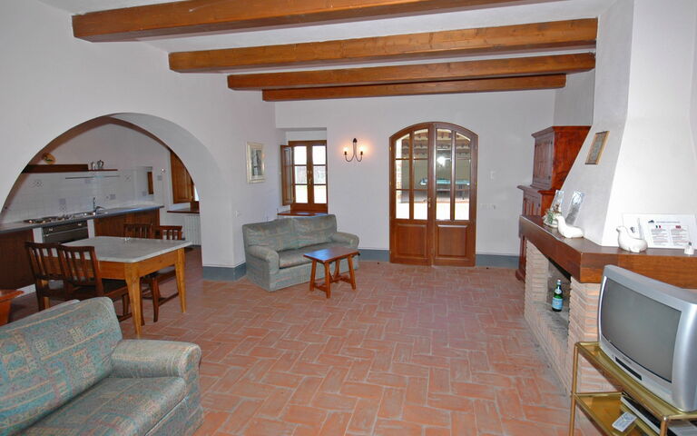 Unterkunft Fornacino 5: Esszimmer, Küche, Wohnzimmer