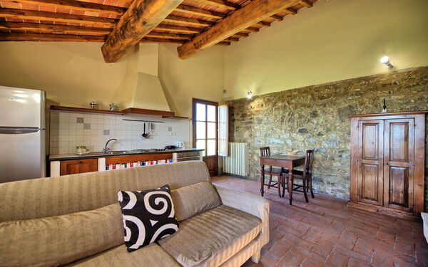Unterkunft Fornacino 6: Küche, Wohnzimmer