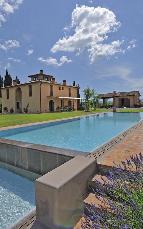 Villa Insoglio: Schwimmbad