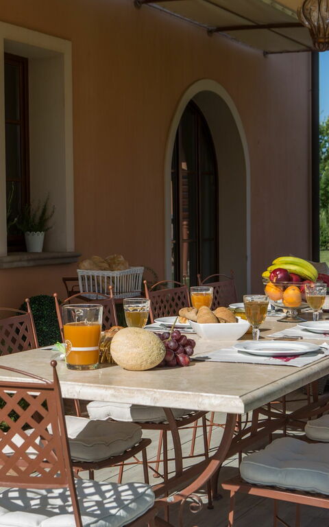 Villa Insoglio: Draussen