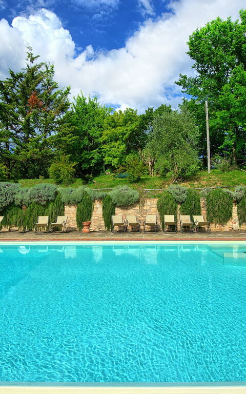 Le Fonti: Schwimmbad