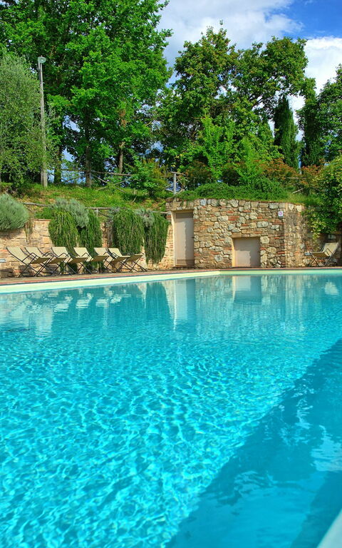 Le Fonti: Schwimmbad