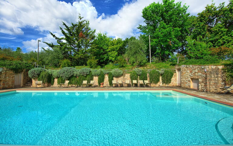 Le Fonti: Schwimmbad