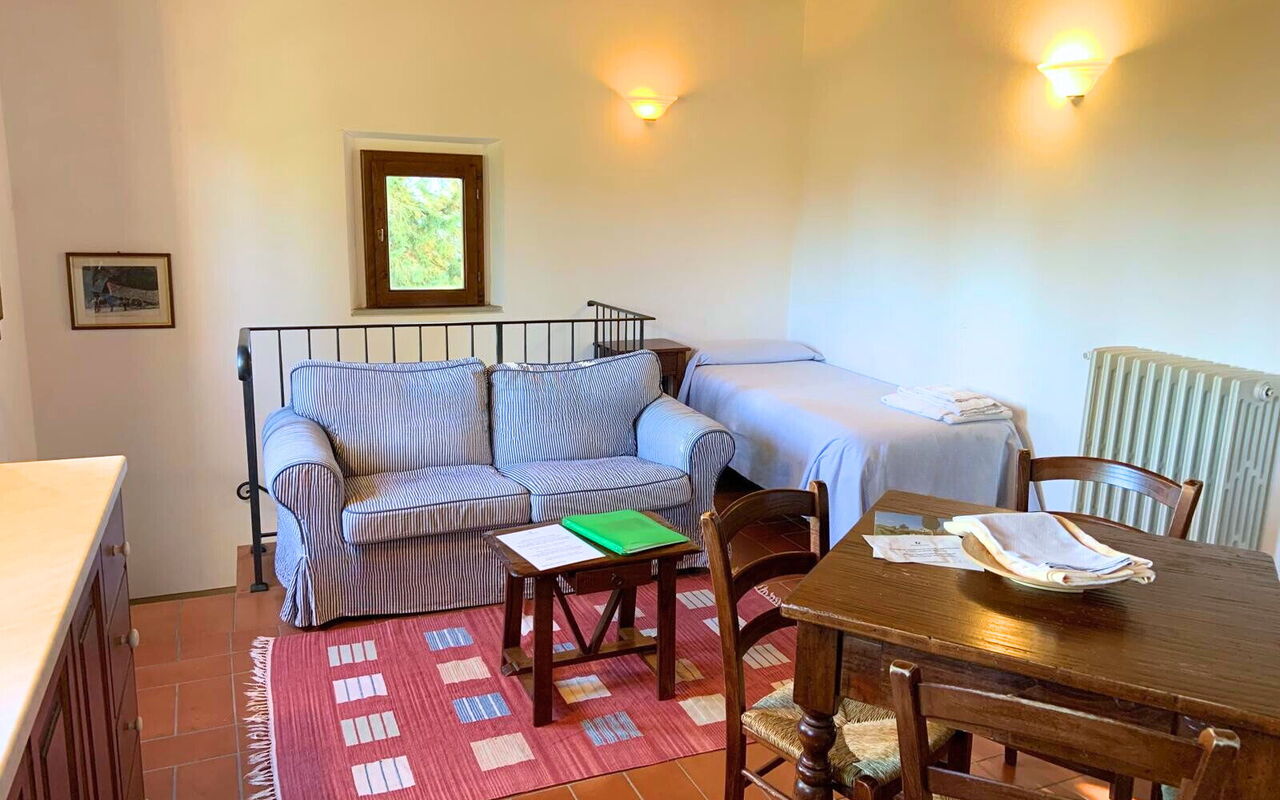 Unterkunft Le Fonti 5: Esszimmer, Wohnzimmer