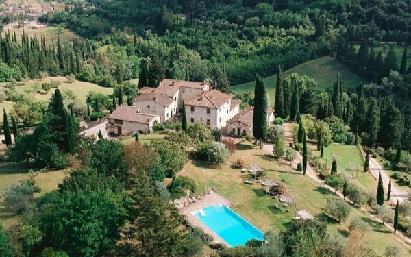 Le Fonti: Ansichten, Schwimmbad