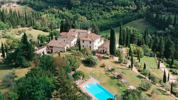 Le Fonti: Ansichten, Schwimmbad