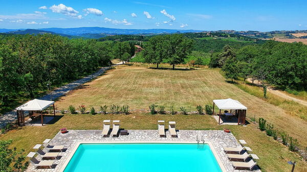 San Donato: Ansichten