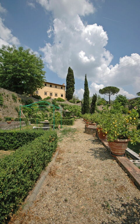 Le Vasche: Außen, Draussen, Garten