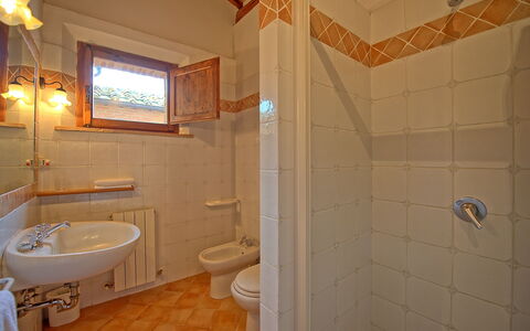 Unterkunft San Donnino 3: Bad