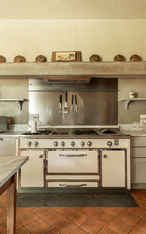 Villa Danilo: Küche