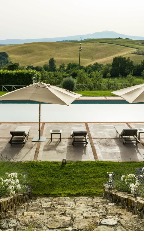 Villa Danilo: Ansichten, Außen, Draussen, Schwimmbad