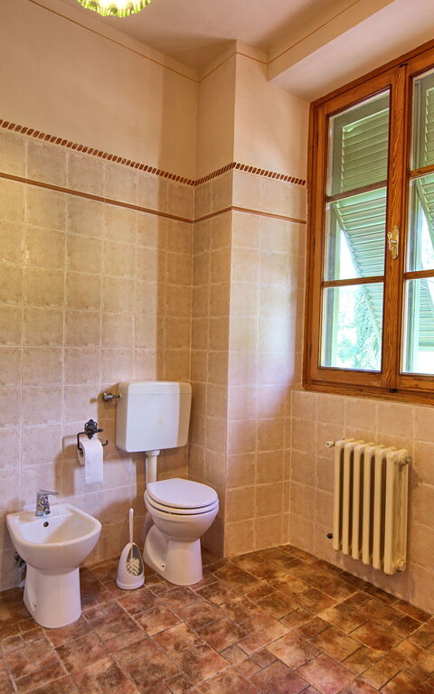 Villa Lo Scoiattolo: Bad