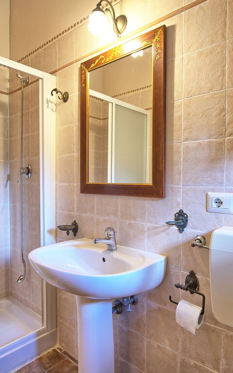 Villa Lo Scoiattolo: Bad