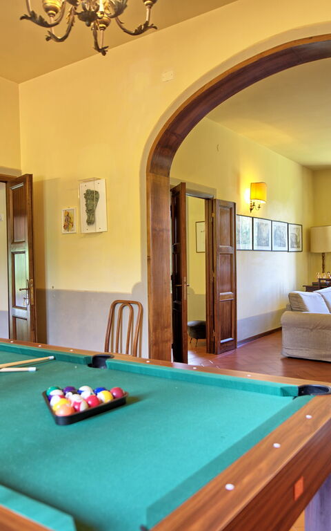 Villa Lo Scoiattolo: Wohnzimmer