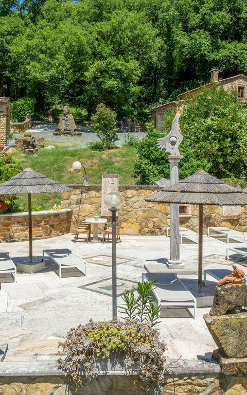 Le Querciolaie with Geothermal Pool: Draussen