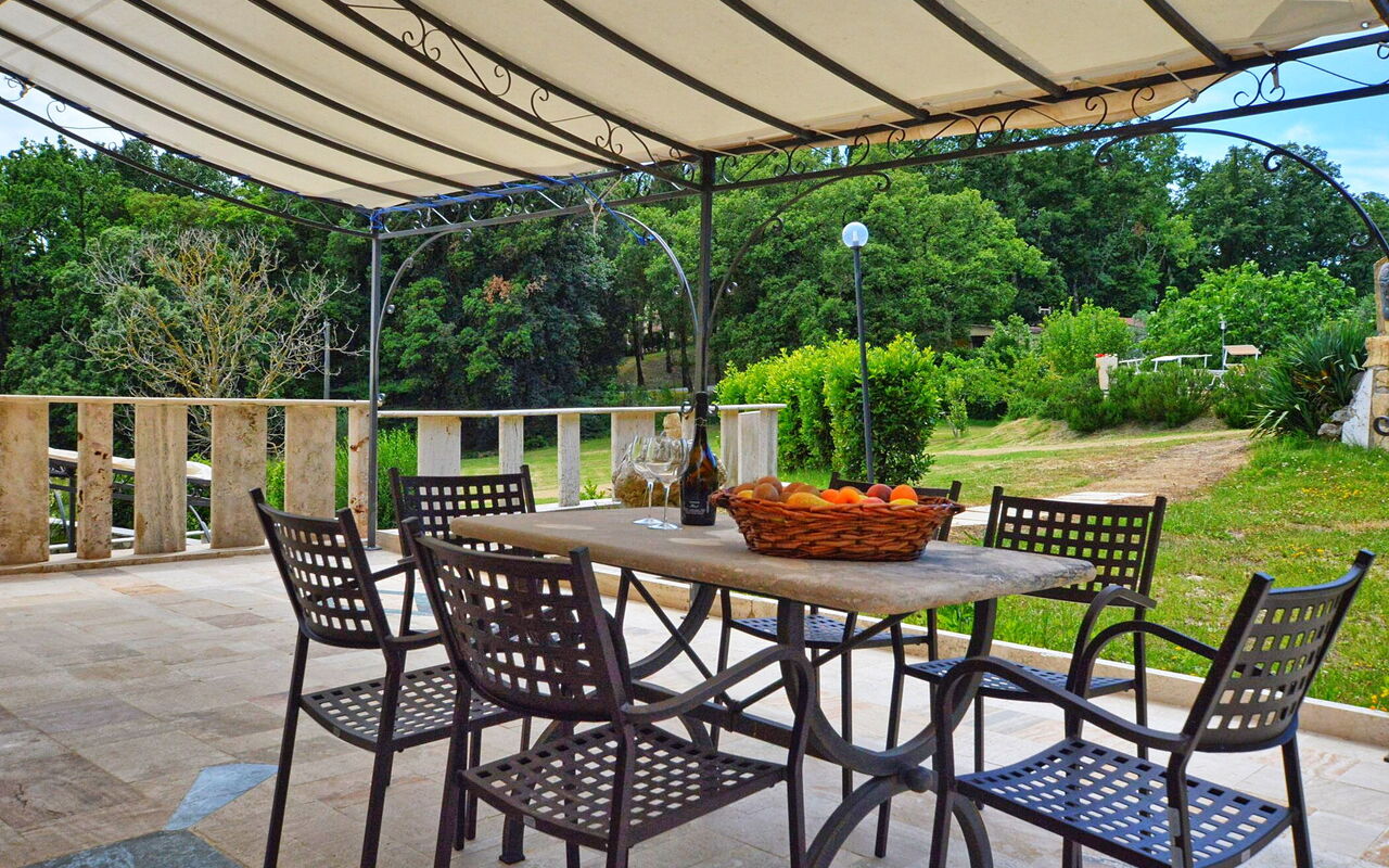 Unterkunft Dependence 3: Balkon / Terrasse / Patio