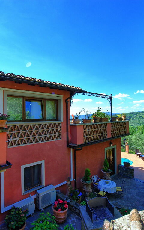 Casa Vania: Außen, Draussen