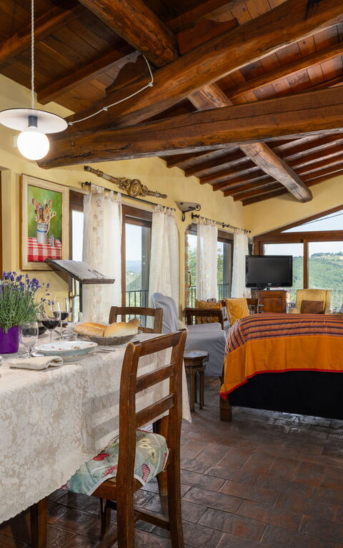 Casa Vania: Esszimmer, Küche, Wohnzimmer