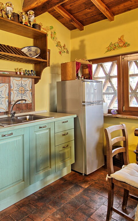 Casa Vania: Esszimmer, Küche