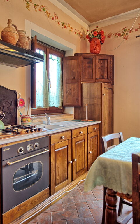 Casa Vania: Esszimmer, Küche