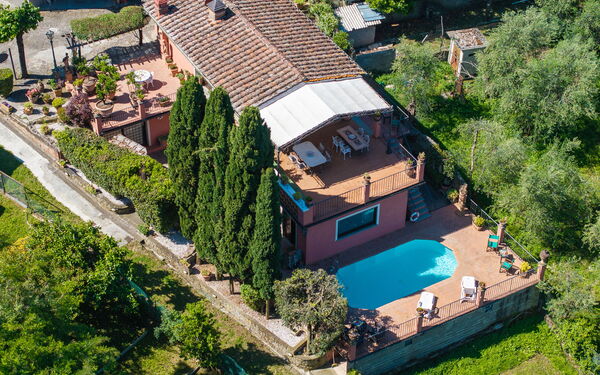 Casa Vania: Ansichten, Draussen, Schwimmbad