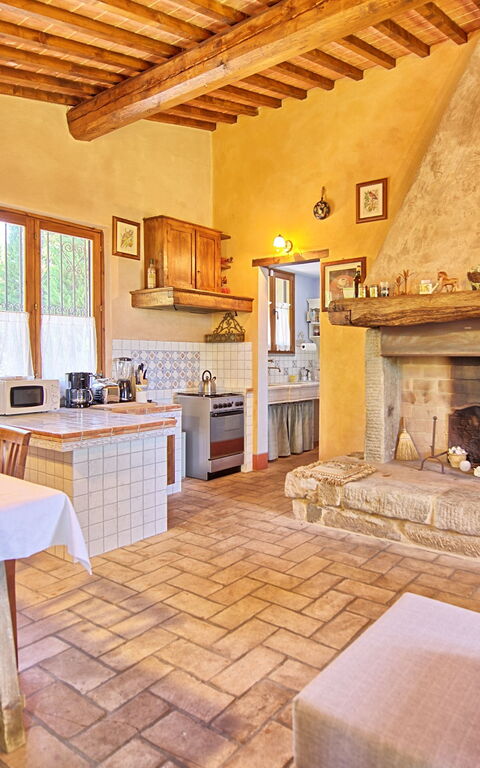 Casa Cipressi: Esszimmer, Wohnzimmer