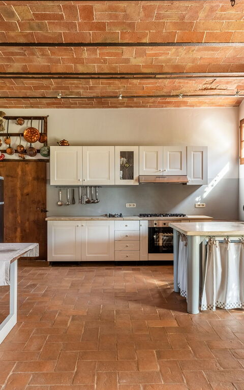 Villa Castiglione: Esszimmer, Küche