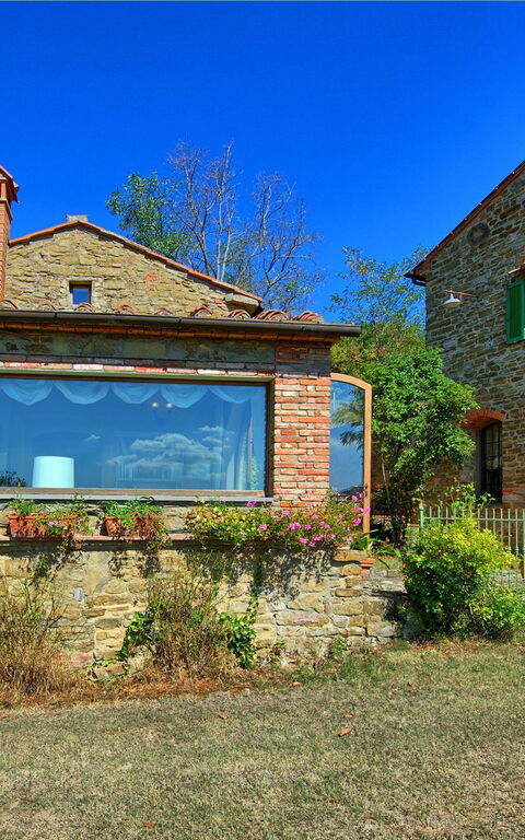 Gellino: Außen, Garten