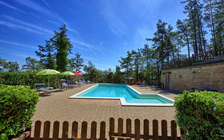 Villa Lorenzo: Garten, Schwimmbad