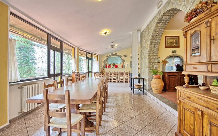 Villa Lorenzo: Esszimmer