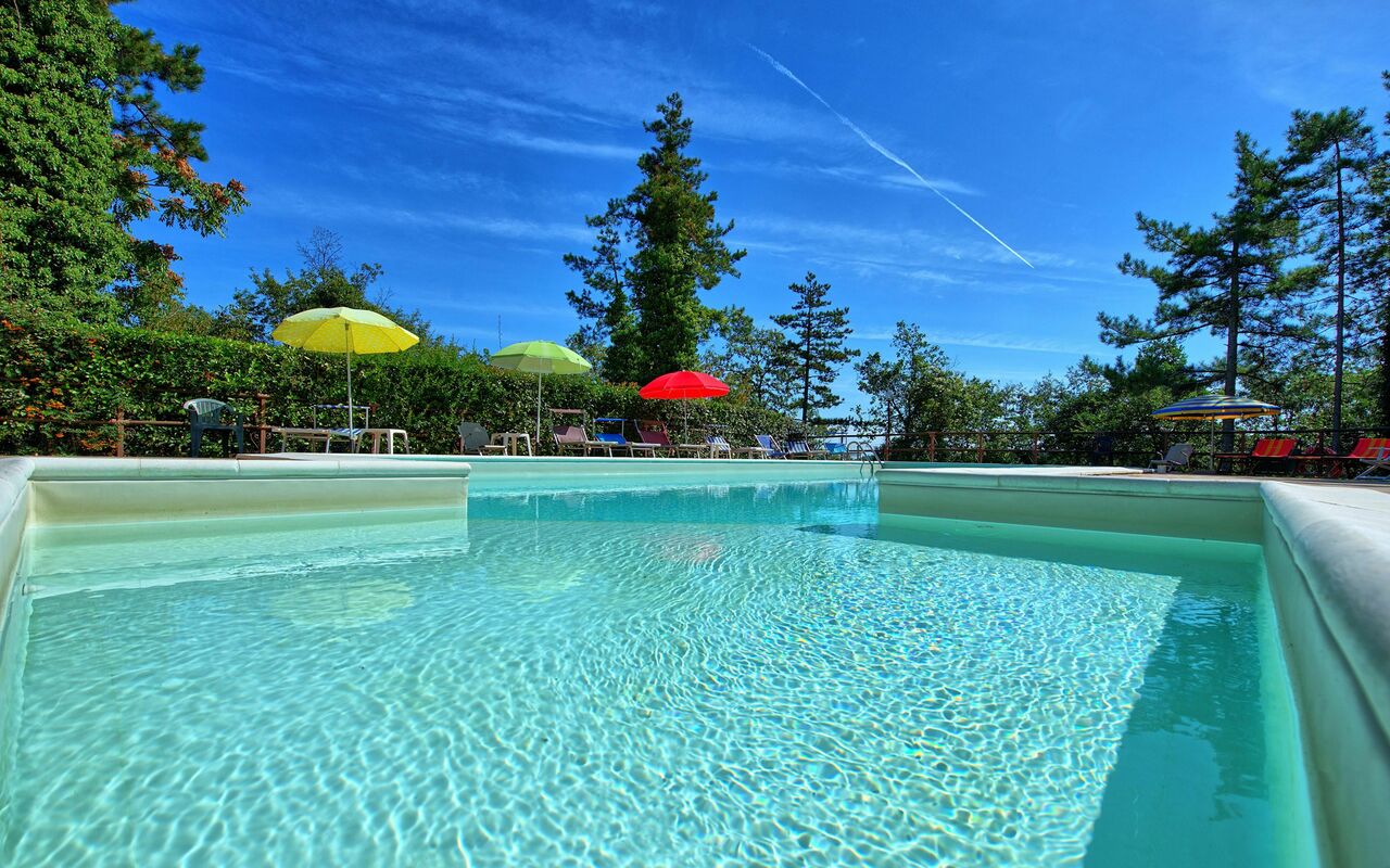 Villa Lorenzo: Schwimmbad