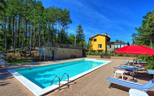 Villa Lorenzo: Schwimmbad