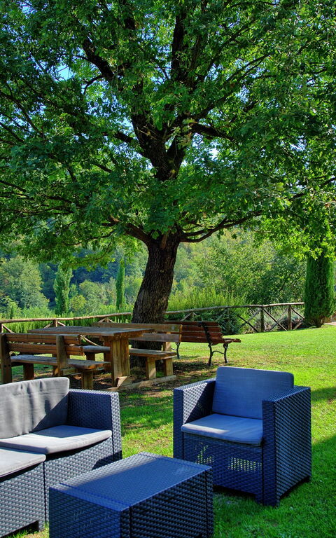 Villa Casentino: Schwimmbad