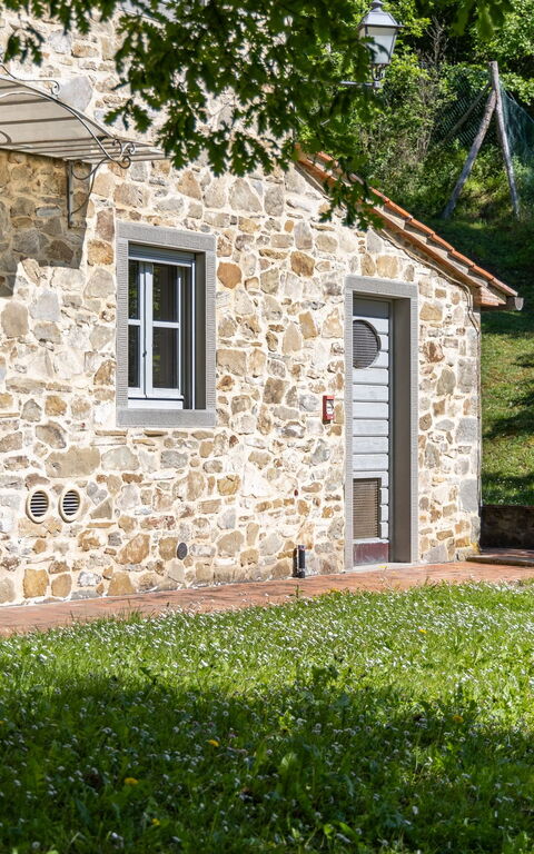 Villa Casentino: Schwimmbad