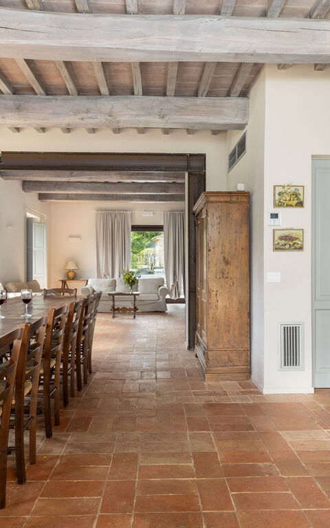 Villa Casentino: Esszimmer, Küche