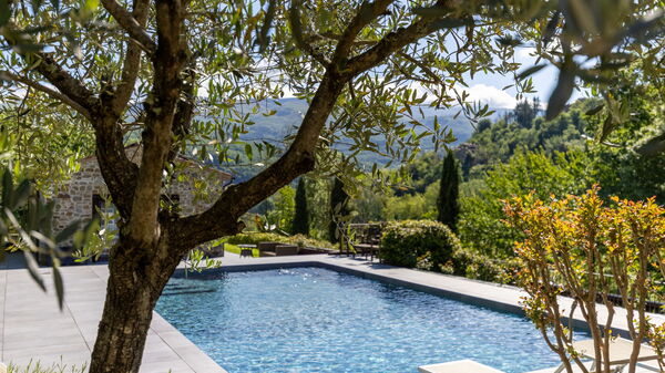 Villa Casentino: Schwimmbad