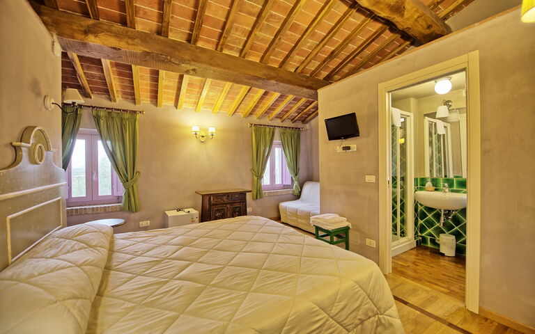Villa Marginone: Schlafzimmer