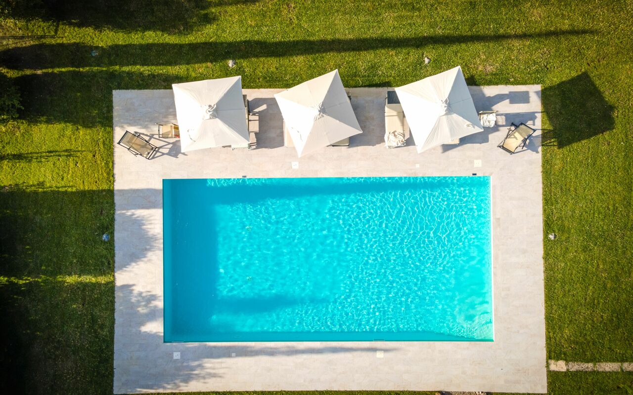 Villa Cassia: Ansichten, Schwimmbad