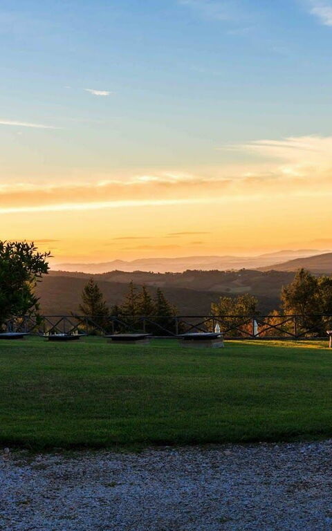 Villa Vittorio: Ansichten, Garten