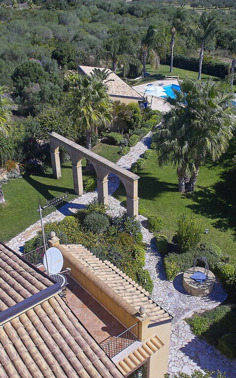 Villa Oasi: Ansichten