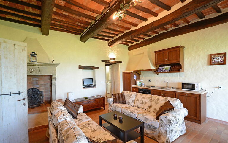 Villa Agazzi: Esszimmer, Küche, Wohnzimmer
