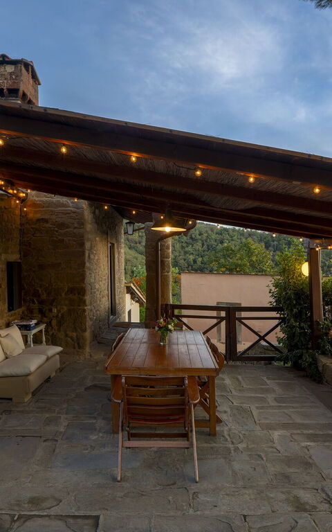 Bigiolo a Melazzano: Balkon / Terrasse / Patio, Draussen