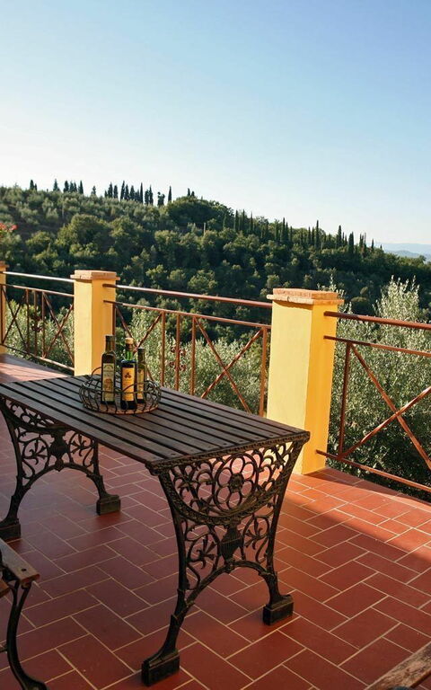 Villa Gloria: Draussen